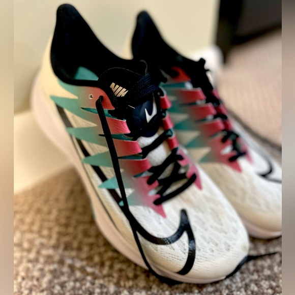 Nike Shoes - Nike Running shoes